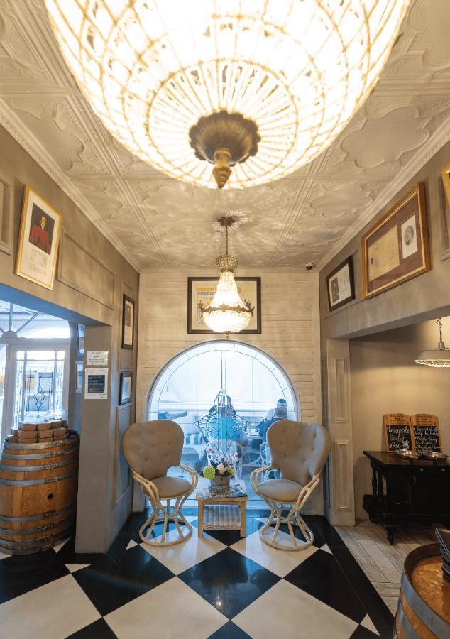 Russells On The Port Hotel Велдриф Екстериор снимка